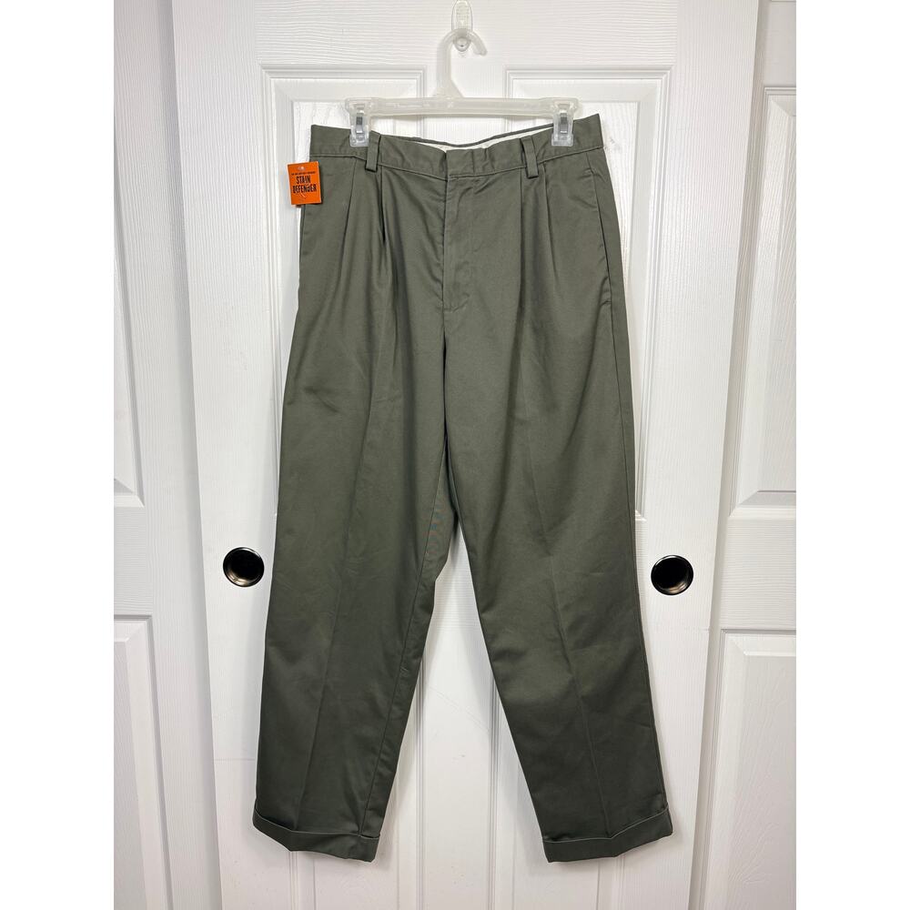 Dockers Stain Defender Men's Pleated Front Cuffed Tan Pants Size 30 x 30 NWT